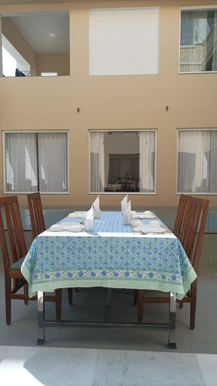 Chez Lavania - A Boutique Homestay Udaipur Ngoại thất bức ảnh
