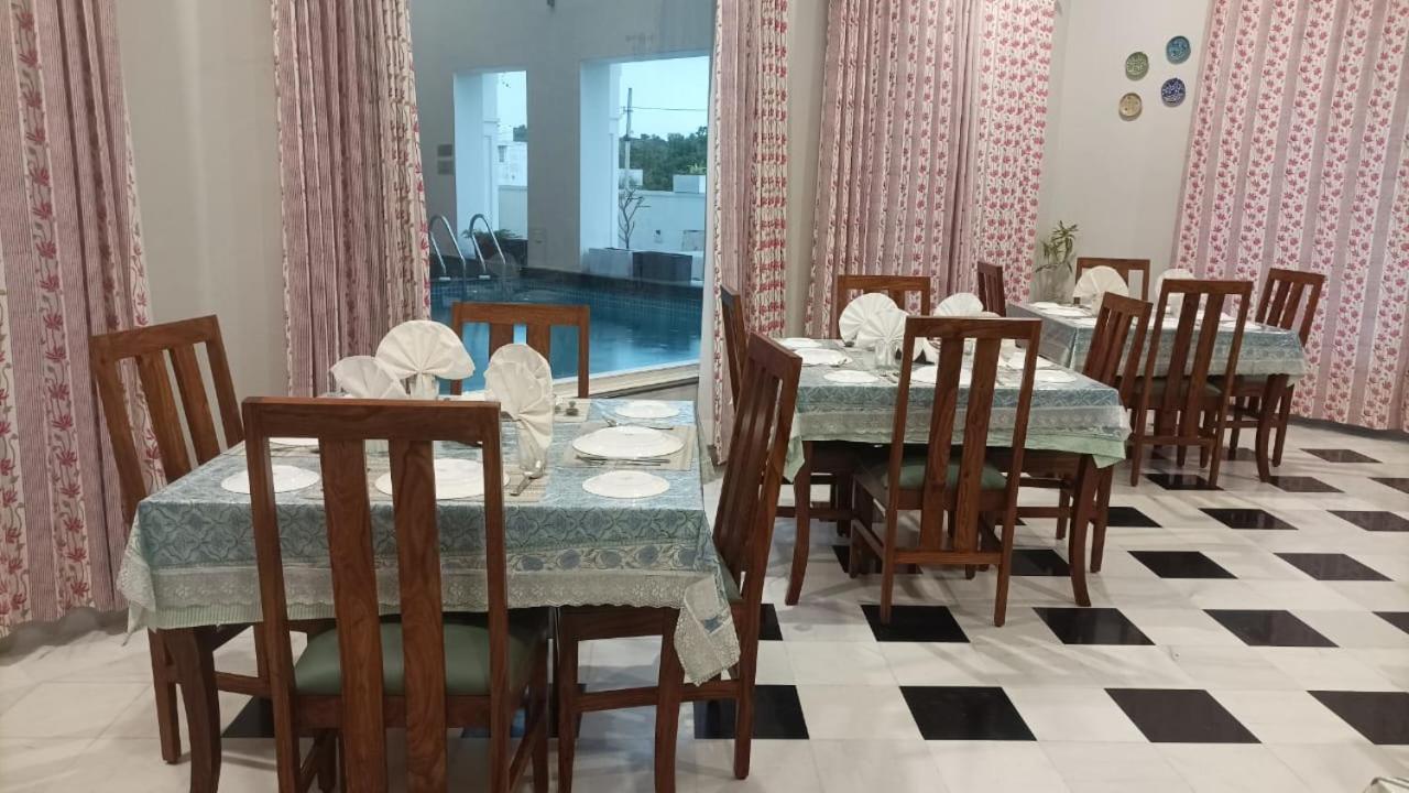 Chez Lavania - A Boutique Homestay Udaipur Ngoại thất bức ảnh