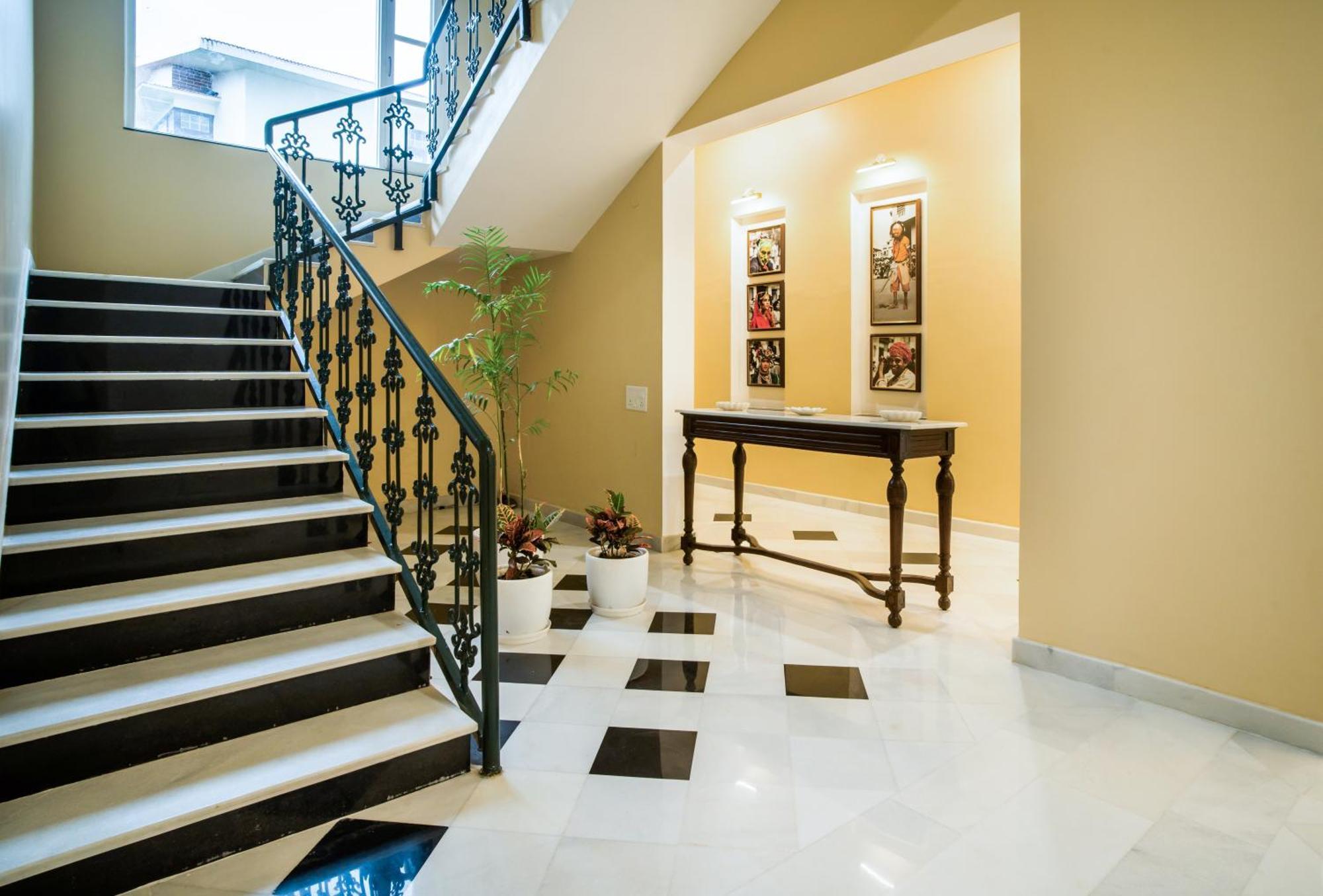 Chez Lavania - A Boutique Homestay Udaipur Ngoại thất bức ảnh